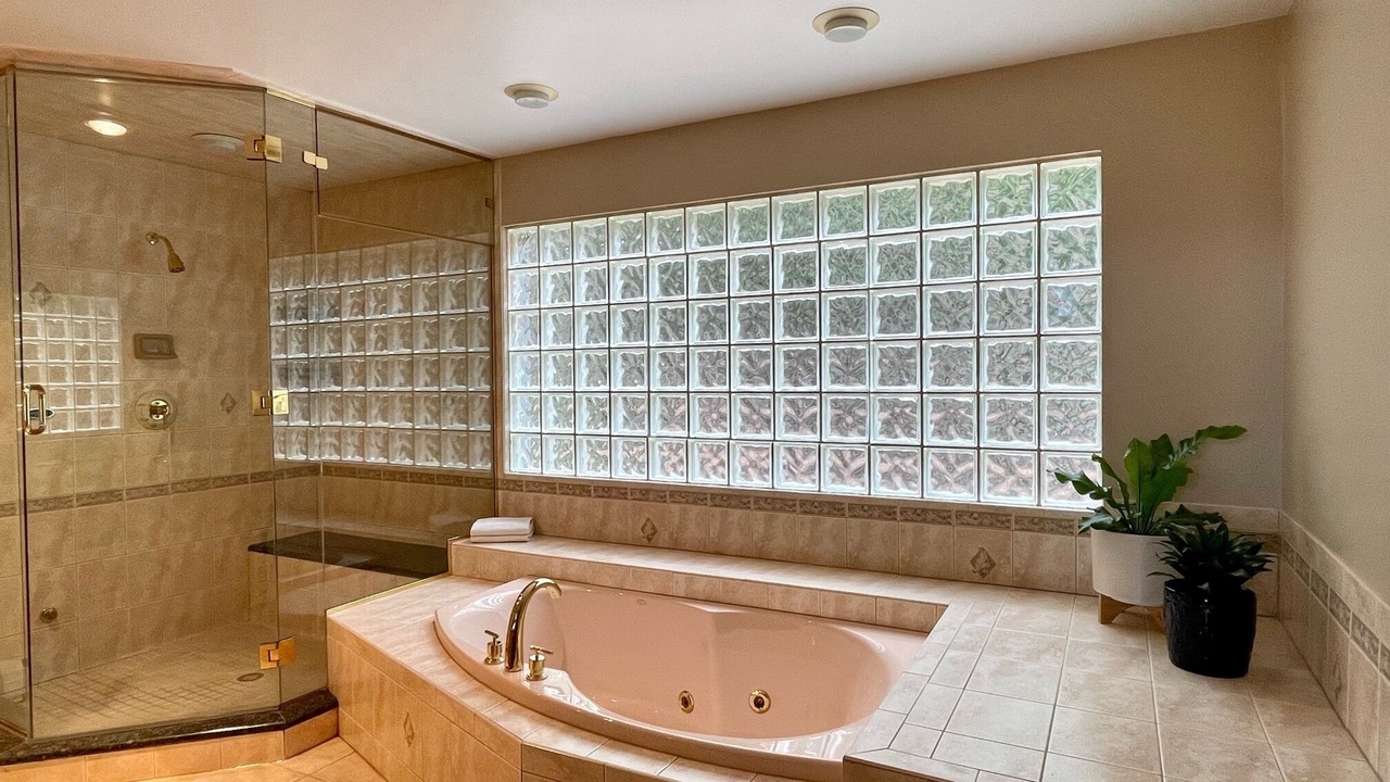 Photo of Bathroom in Lake George