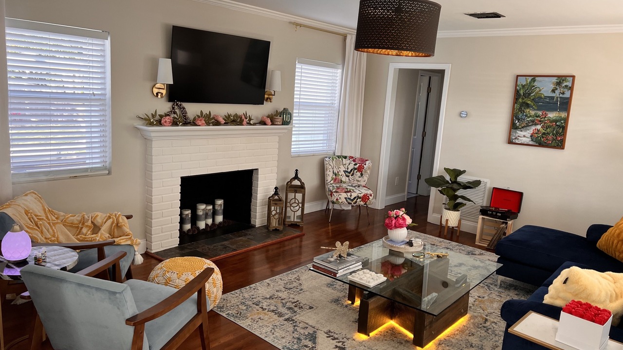 Photo of Livingroom in Southside