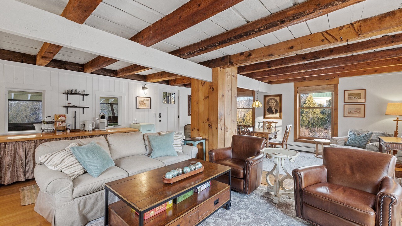 Photo of Bedroom in Campton