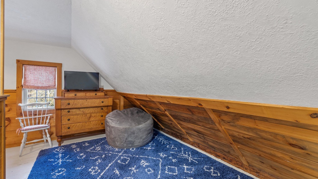 Photo of Bedroom in Campton