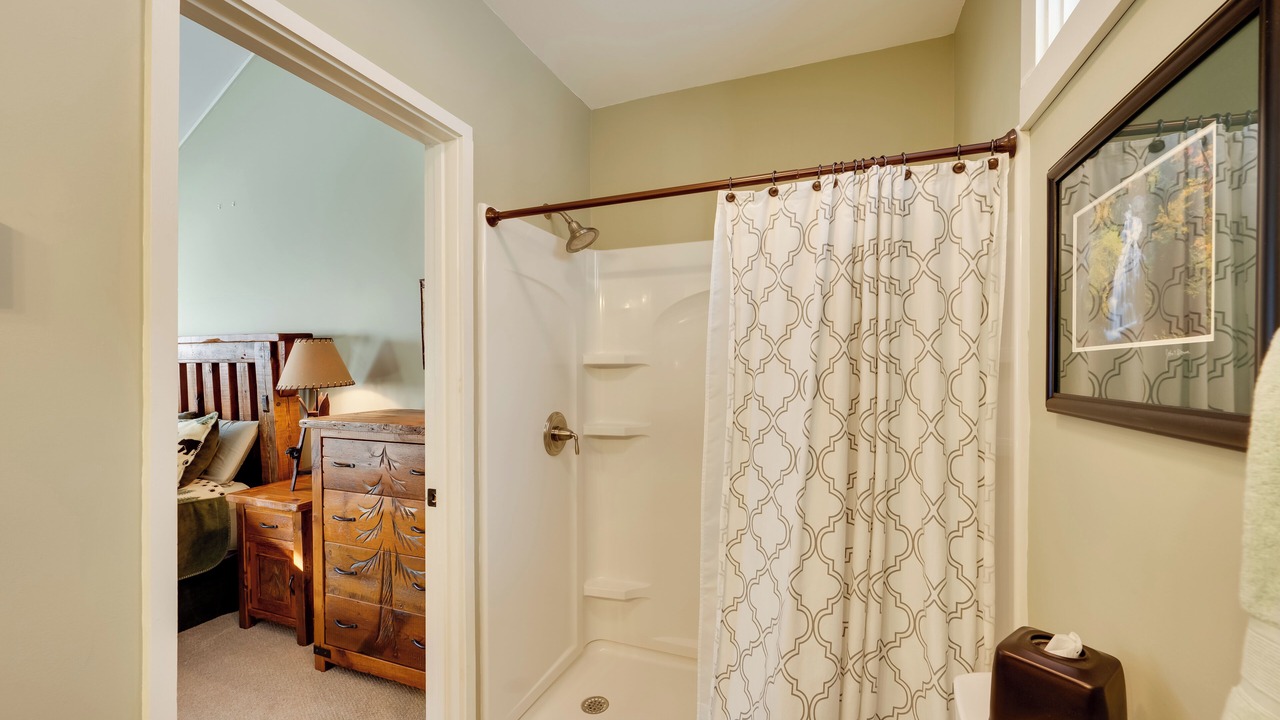 Photo of Bathroom in Lincoln