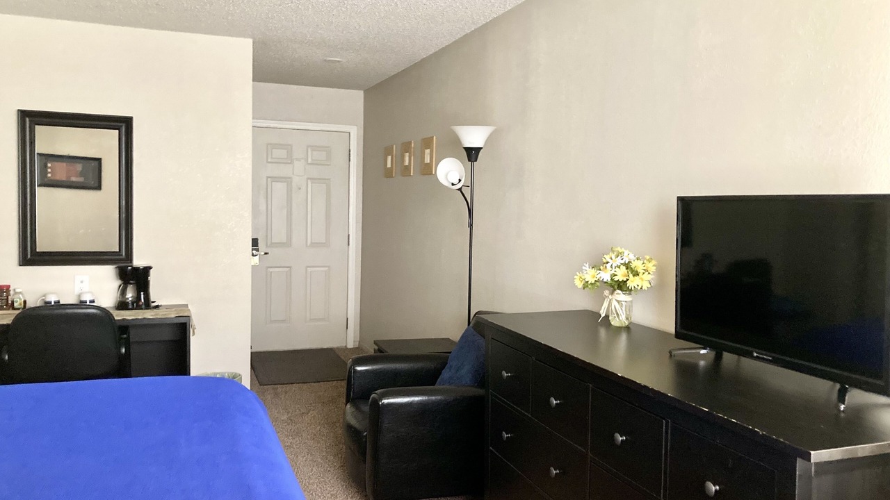 Photo of Bedroom in Englewood