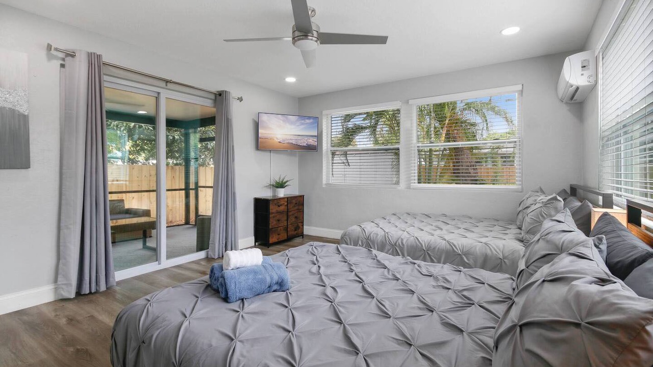 Photo of Bedroom in Hollywood