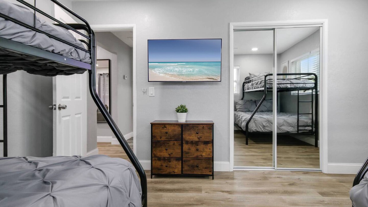 Photo of Bedroom in Hollywood