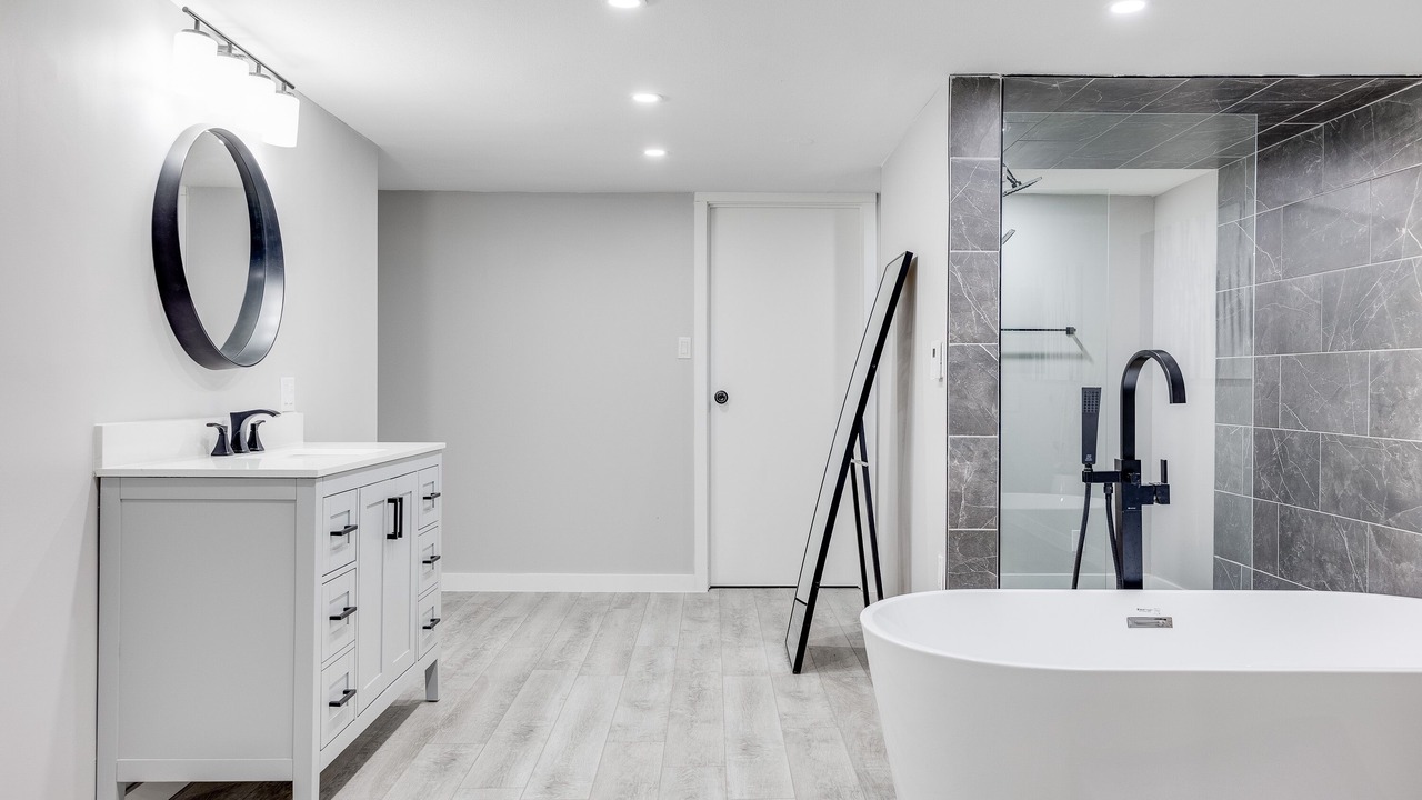Photo of Bathroom in Okanagan-Similkameen