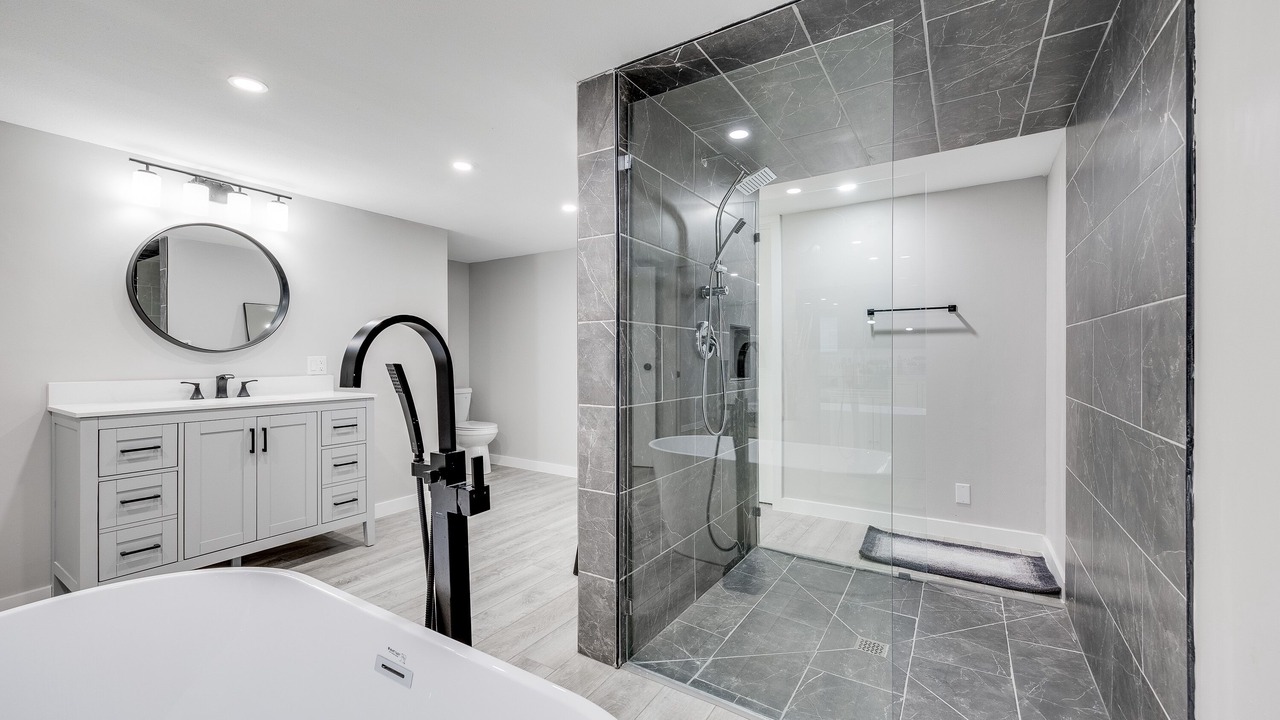 Photo of Bathroom in Okanagan-Similkameen