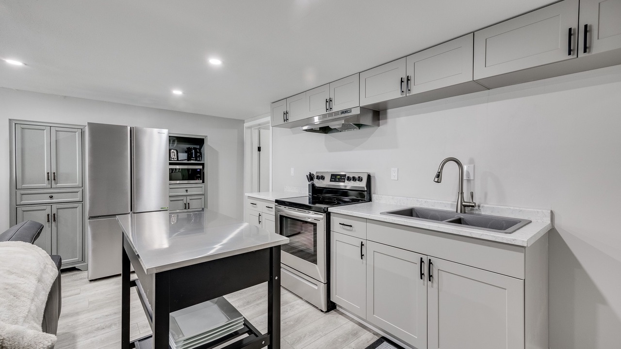 Photo of Kitchen in Okanagan-Similkameen