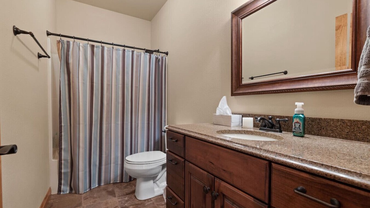 Photo of Bathroom in Deadwood
