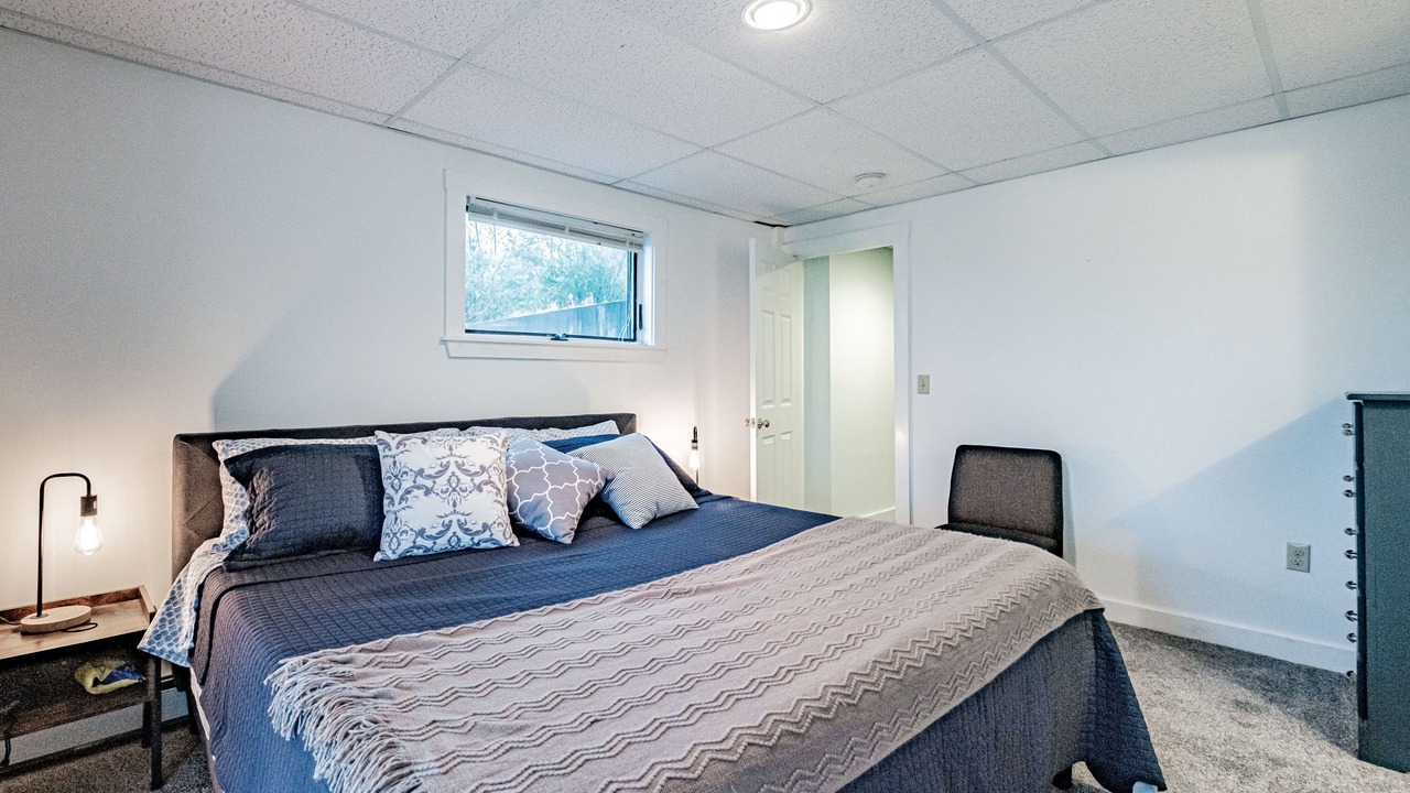 Photo of Bedroom in Bethel
