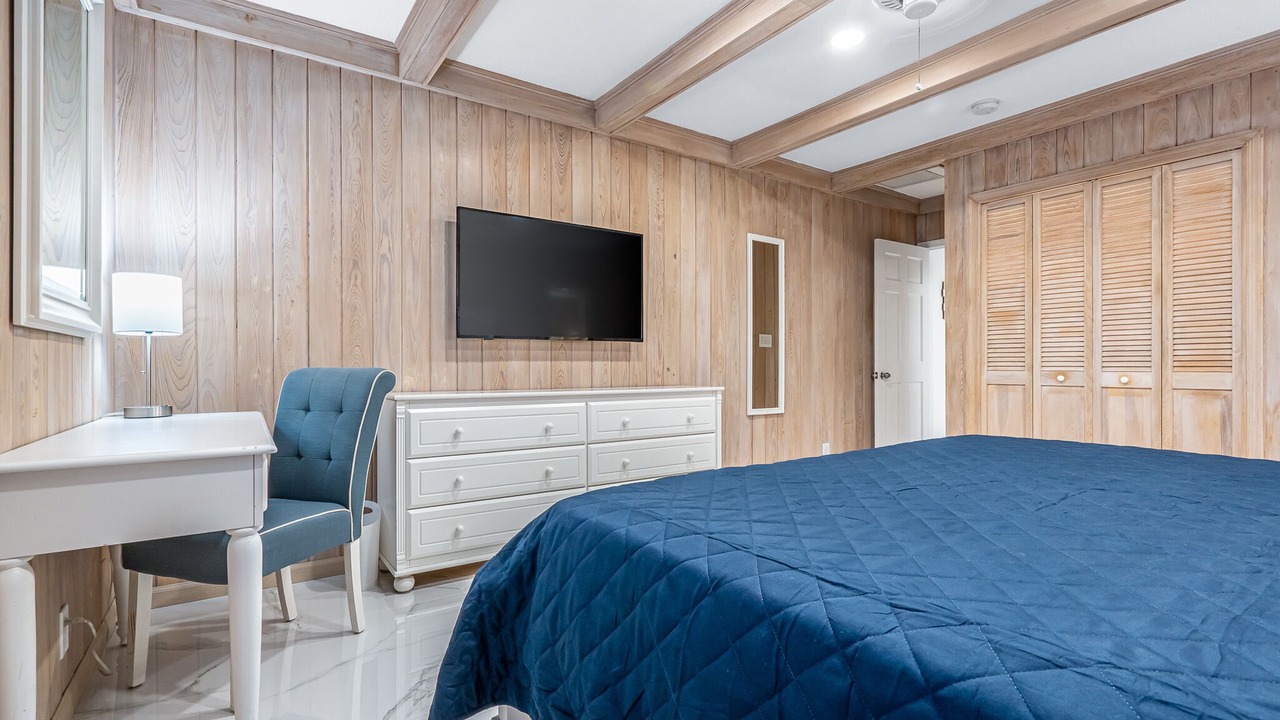 Photo of Bedroom in Lighthouse Point