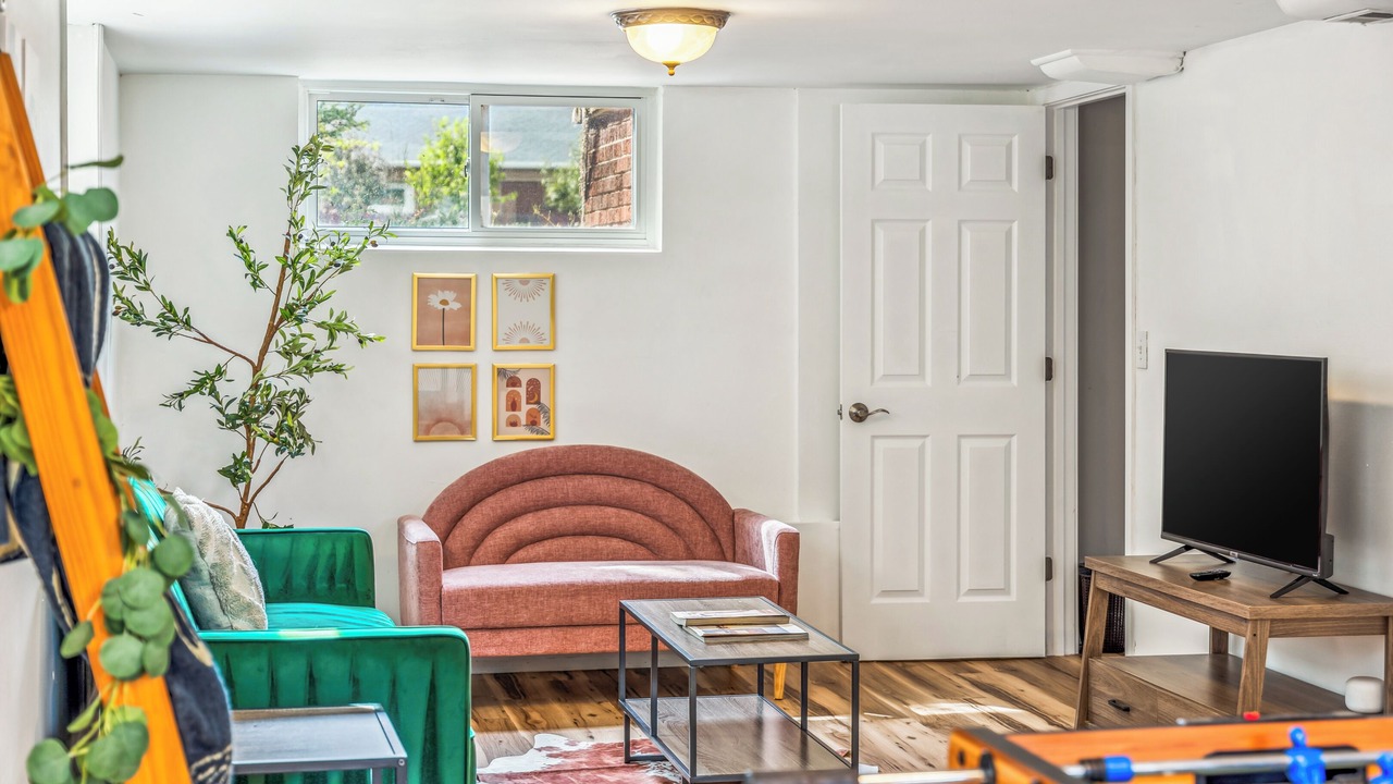 Photo of Livingroom in North Park Hill