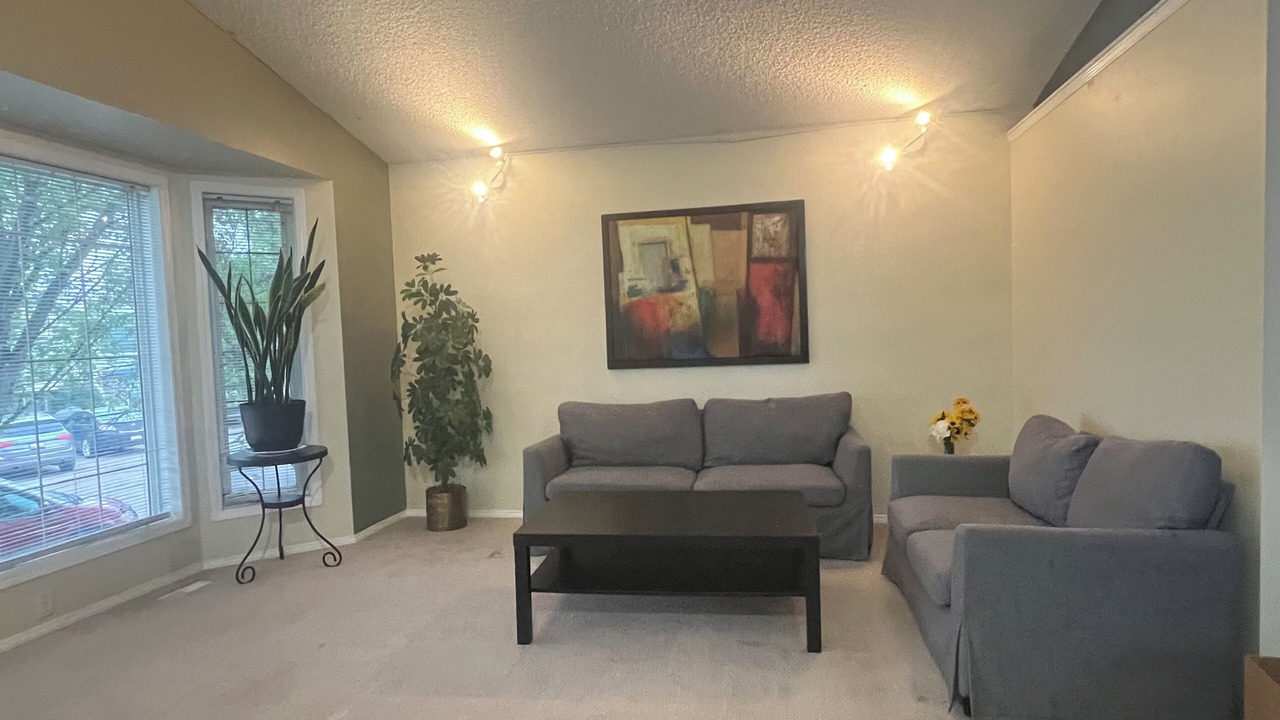 Photo of Livingroom in Northeast Edmonton