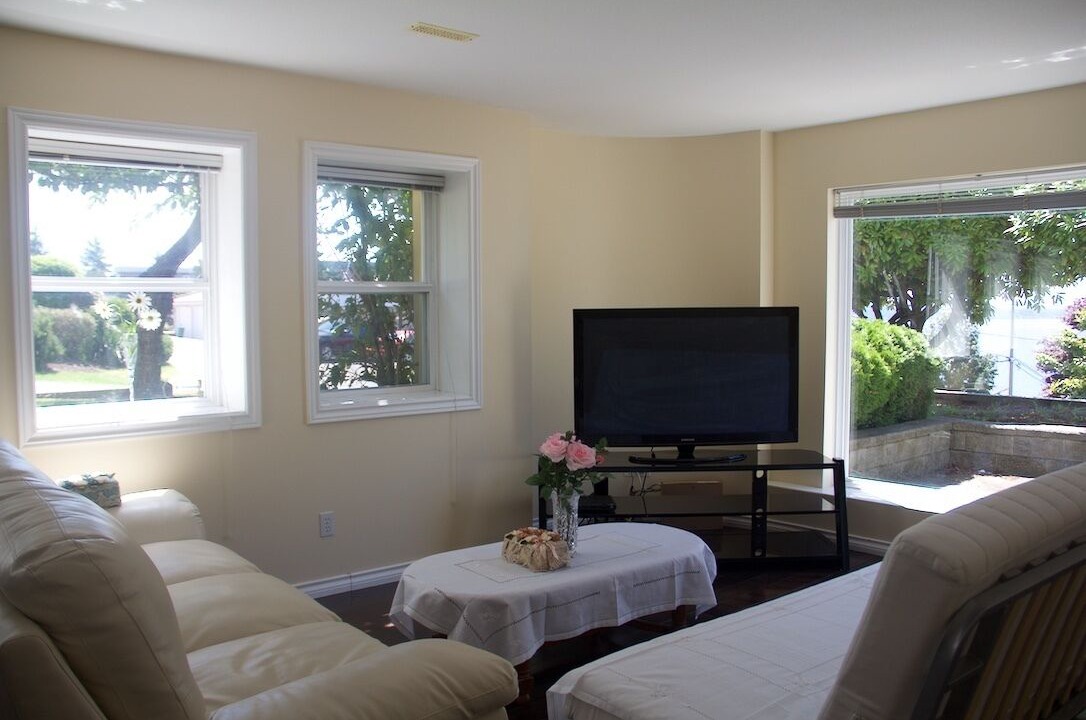 Photo of Livingroom in White Rock