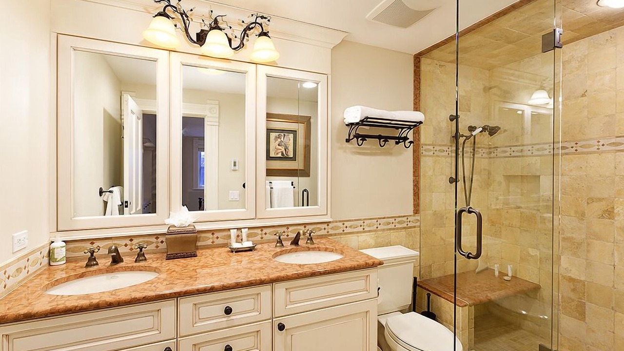 Photo of Bathroom in Aspen