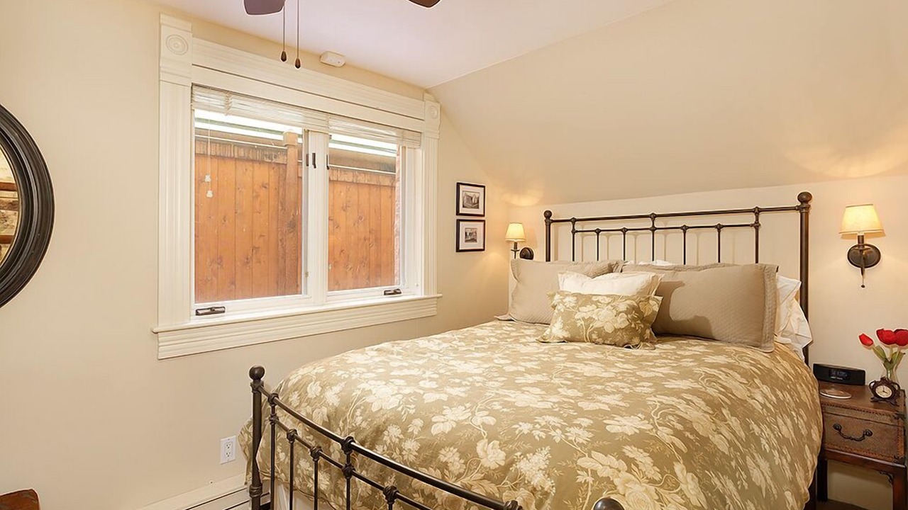 Photo of Bedroom in Aspen