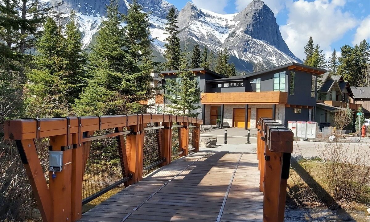 Photo of Others in Canmore