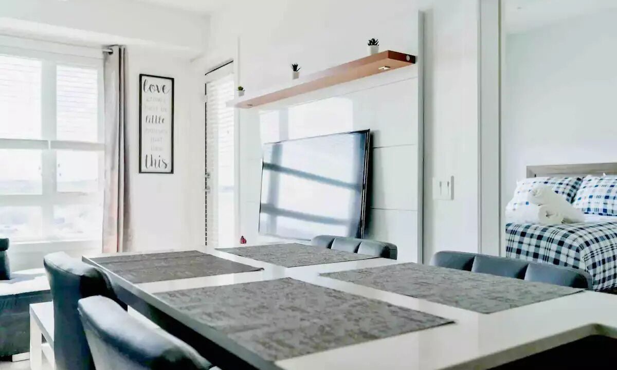 Photo of Others in Calgary