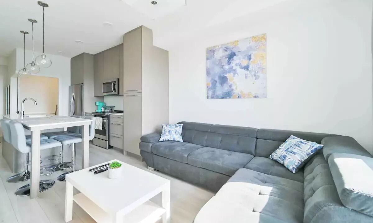 Photo of Livingroom in Calgary