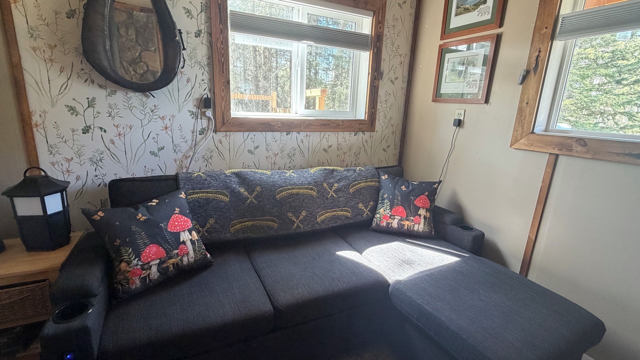 Photo of Livingroom in Buck Lake
