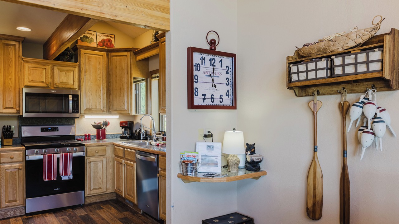 Photo of Kitchen in Lake Hatcher Park