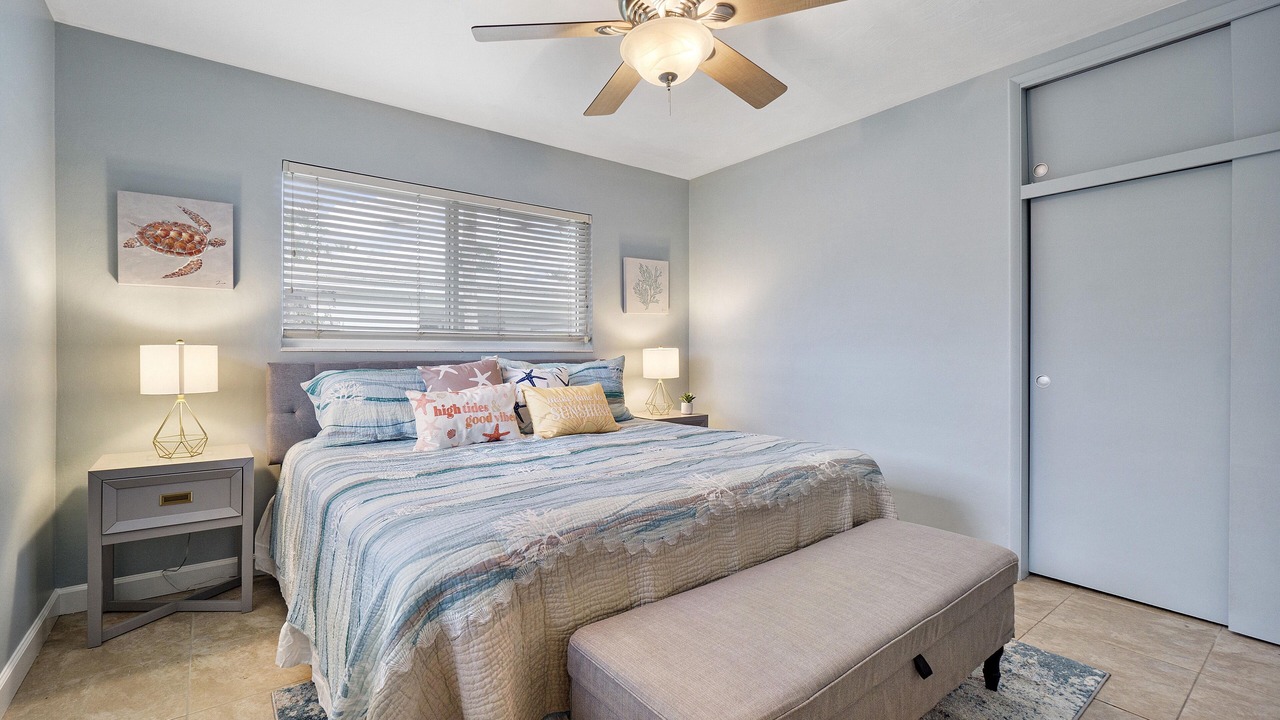 Photo of Bedroom in Garden Isles