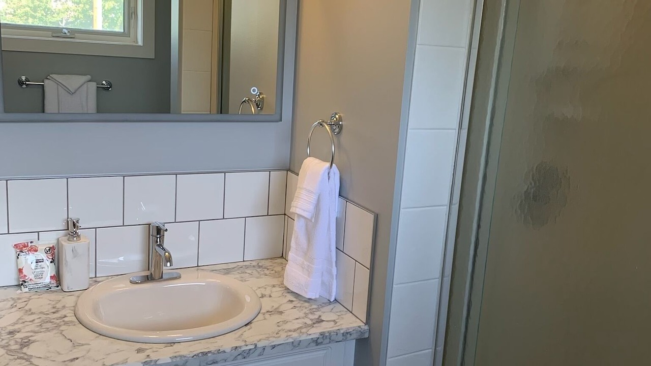 Photo of Bathroom in Drumheller