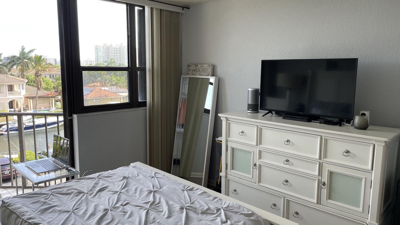 Photo of Bedroom in Boca Raton