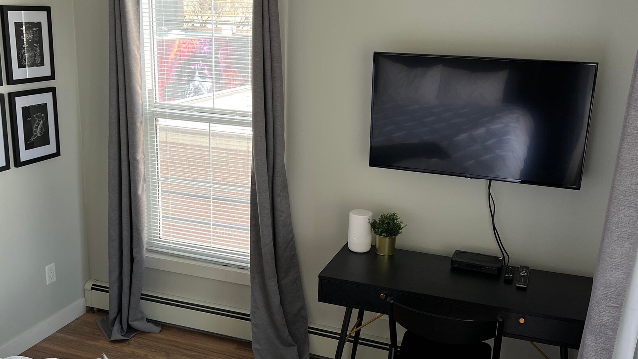 Photo of Bedroom in Whyte ave