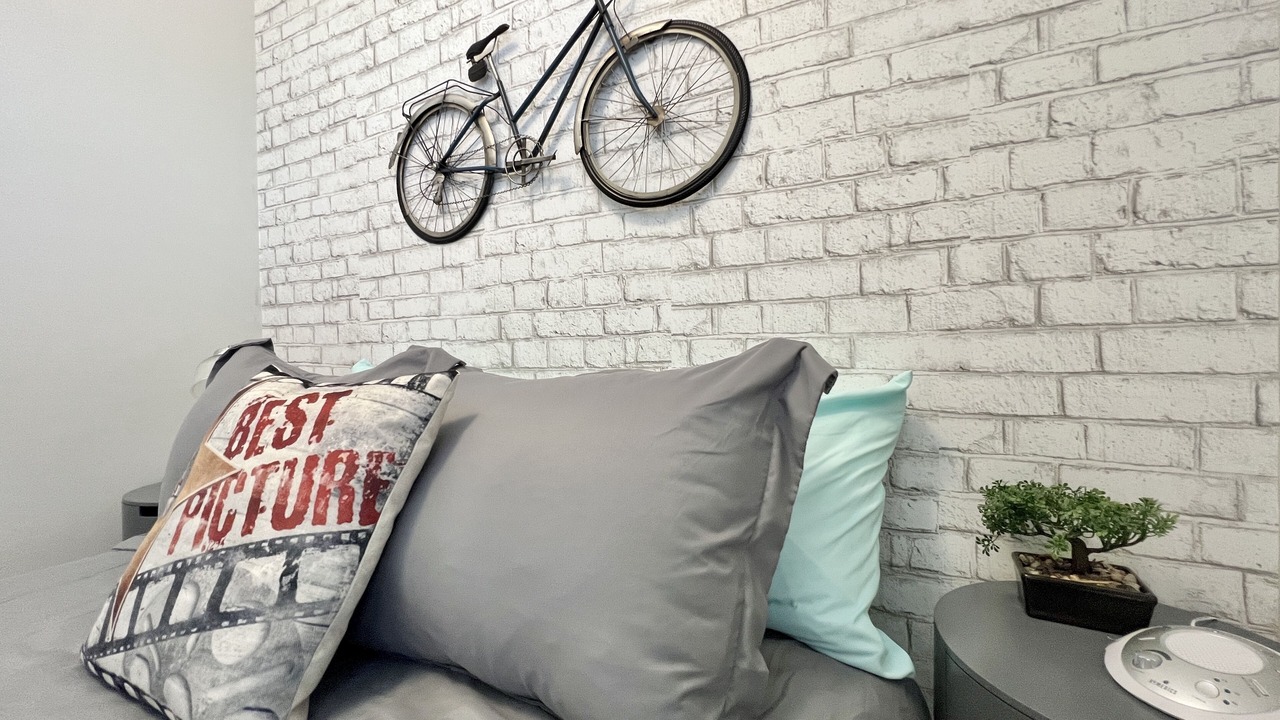 Photo of Bedroom in Whyte ave