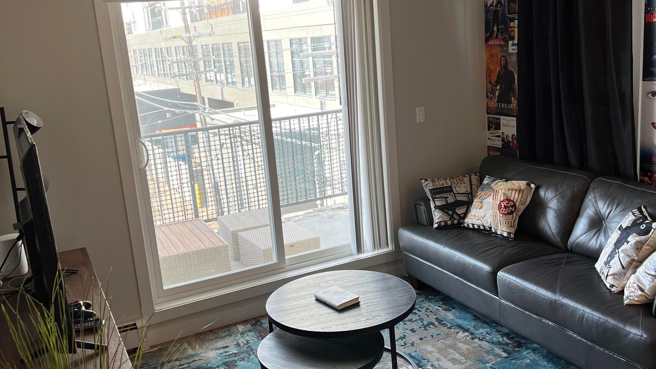 Photo of Livingroom in Whyte ave