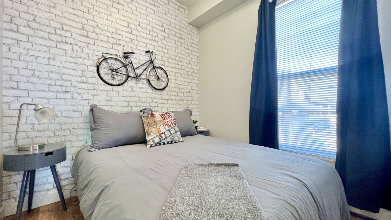 Photo of Bedroom in Whyte ave