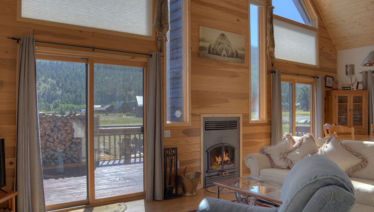 Photo of Livingroom in South Fork