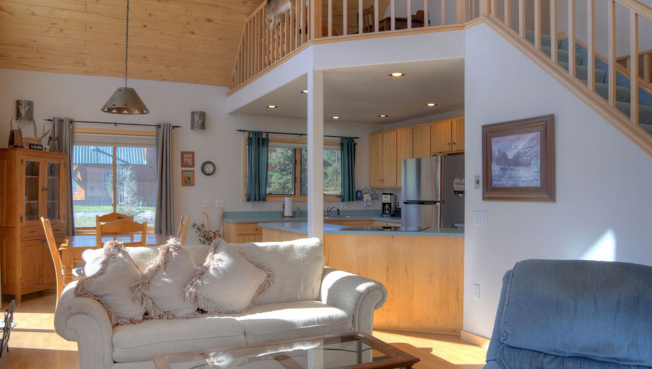 Photo of Livingroom in South Fork