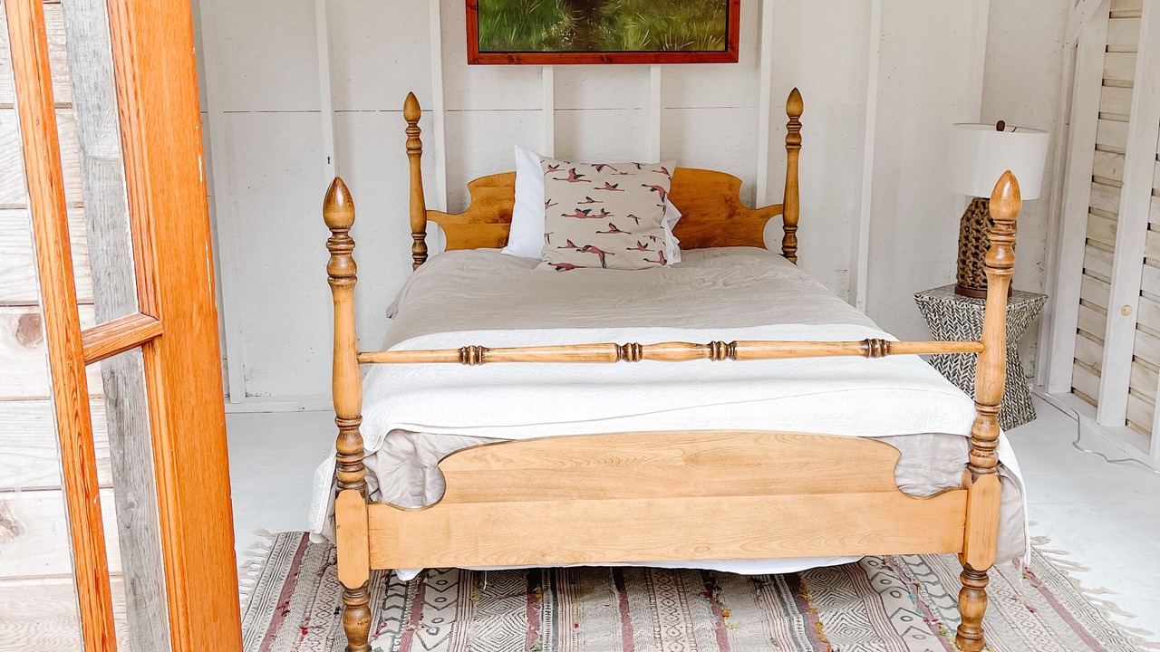 Photo of Bedroom in Shawnigan Lake