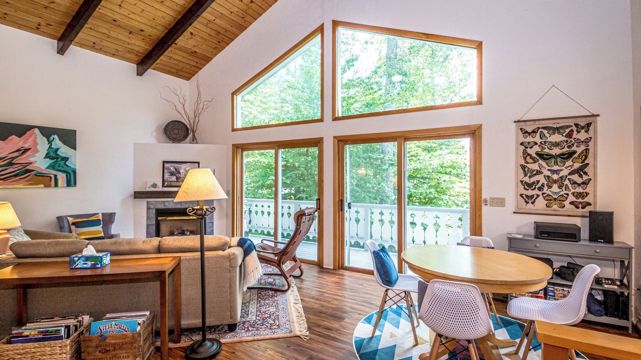 Photo of Bedroom in Jackson