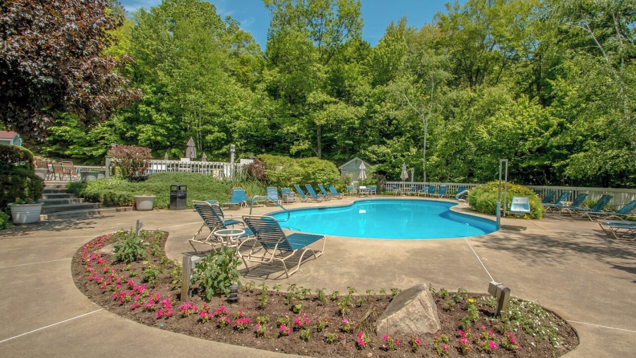 Photo of Outdoor in Bartlett