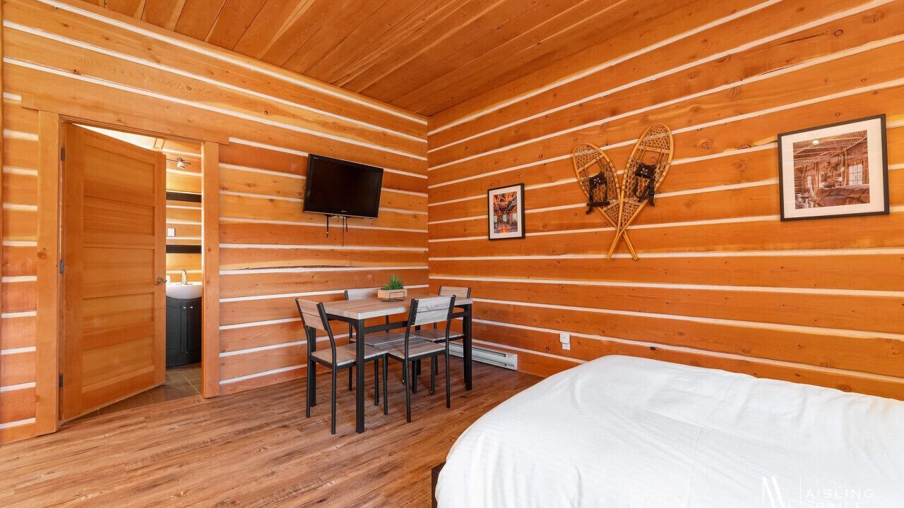 Photo of Bedroom in East Kootenay