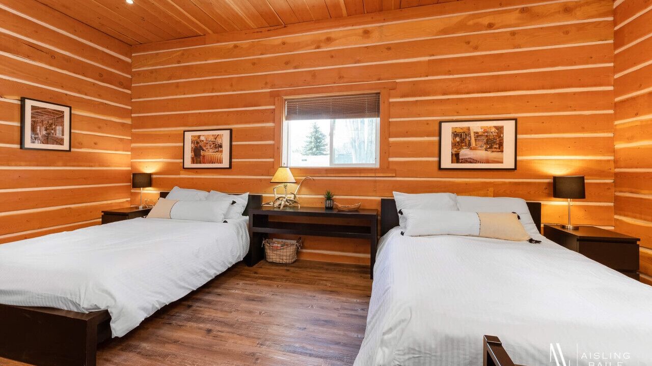 Photo of Bedroom in East Kootenay