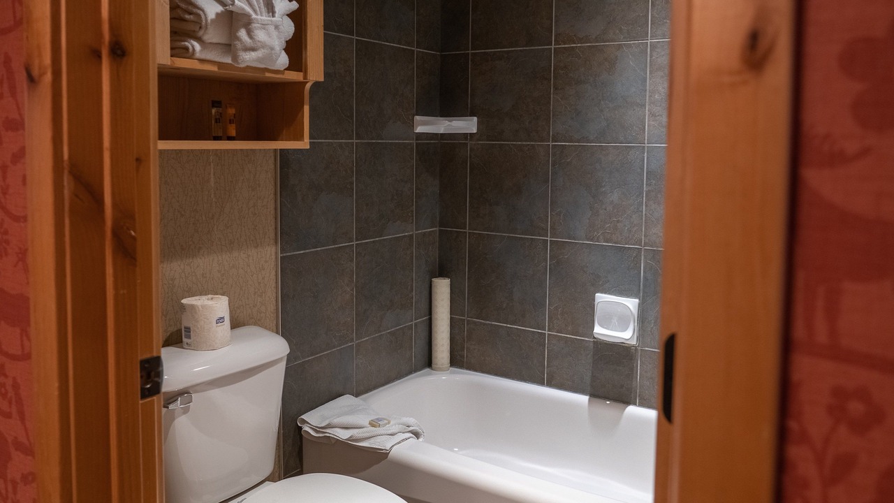 Photo of Bathroom in Banff