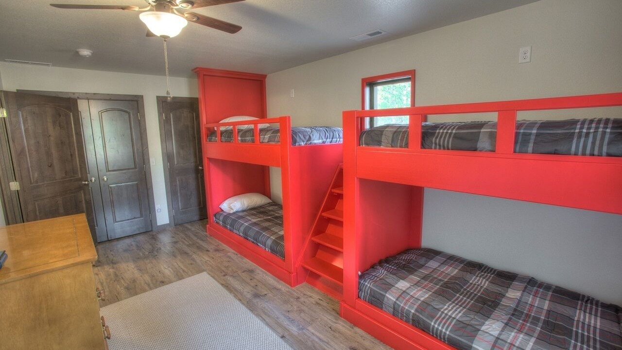 Photo of Bedroom in Deadwood