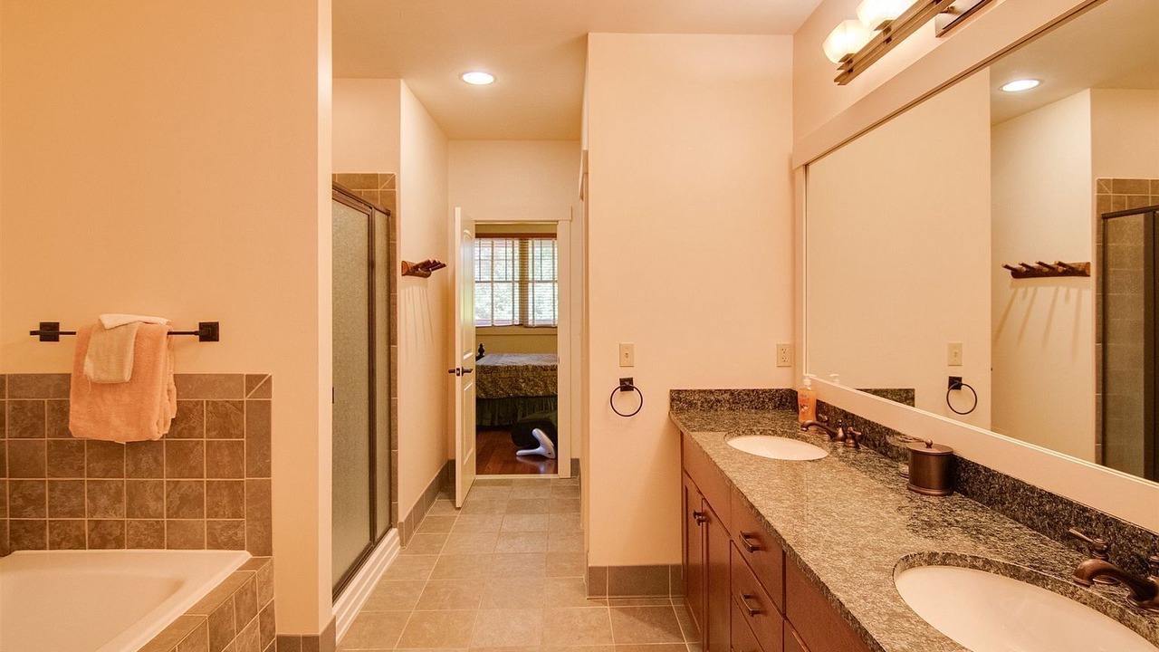 Photo of Bathroom in Lincoln