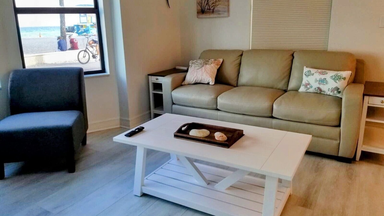 Photo of Bedroom in Hollywood