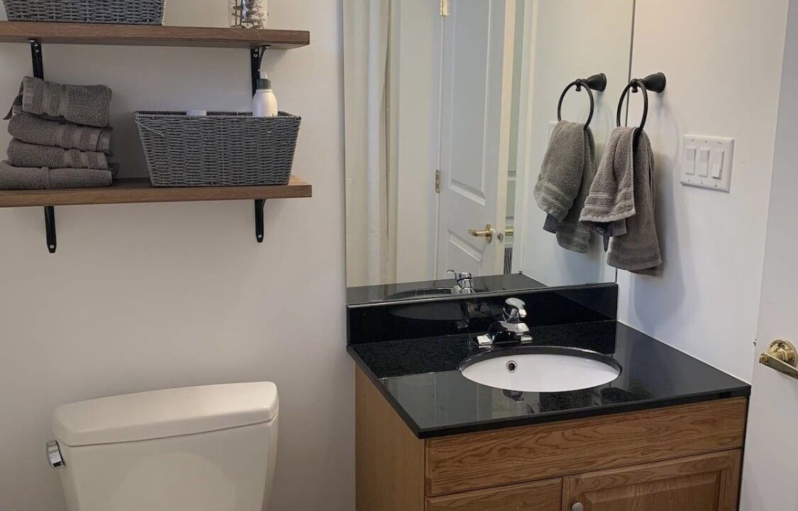 Photo of Bathroom in Okanagan-Similkameen