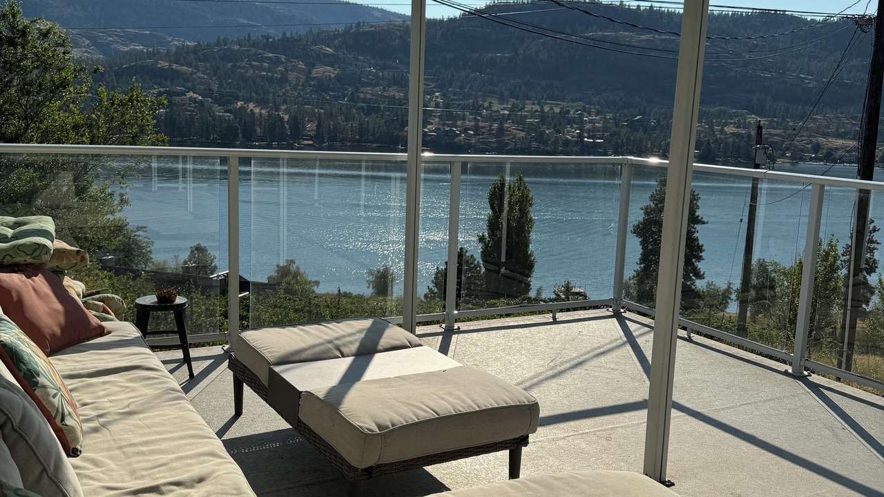 Photo of Patio Balcony in Okanagan-Similkameen