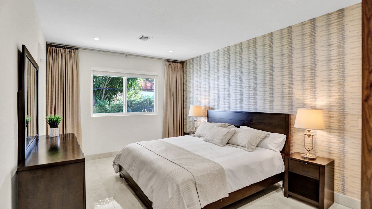 Photo of Bathroom in Coral Way