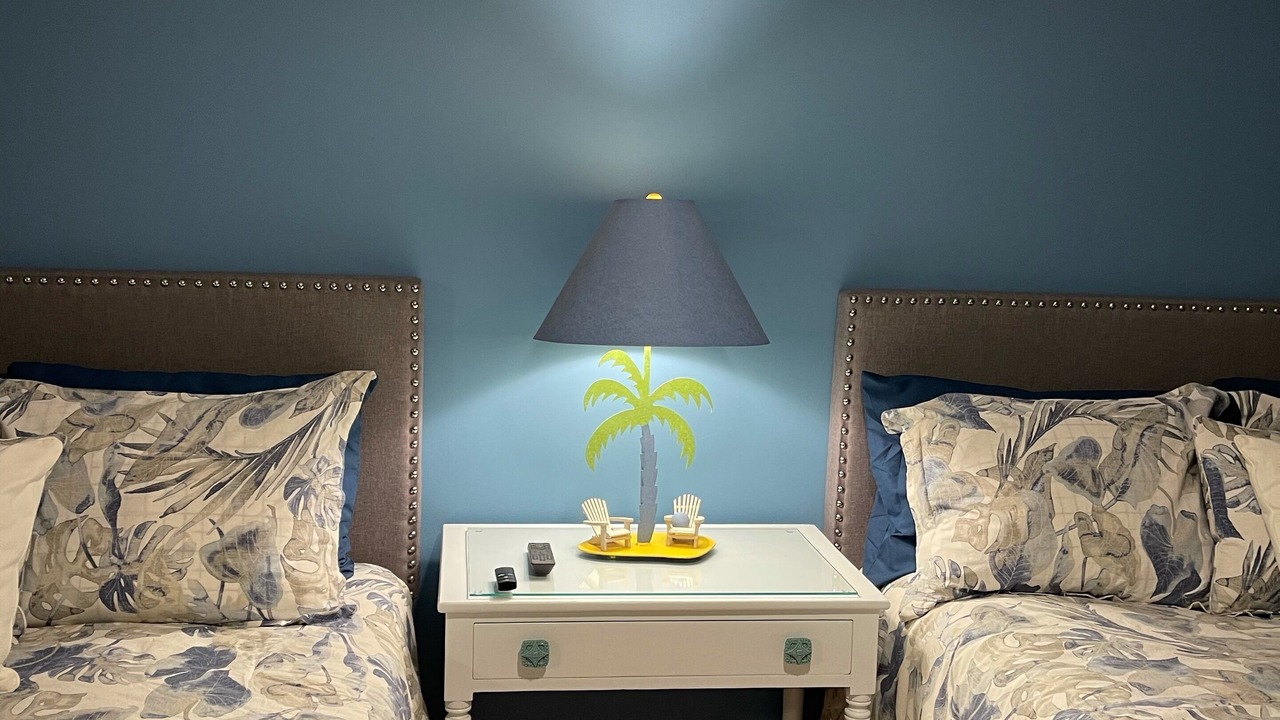 Photo of Bedroom in Jupiter Bay