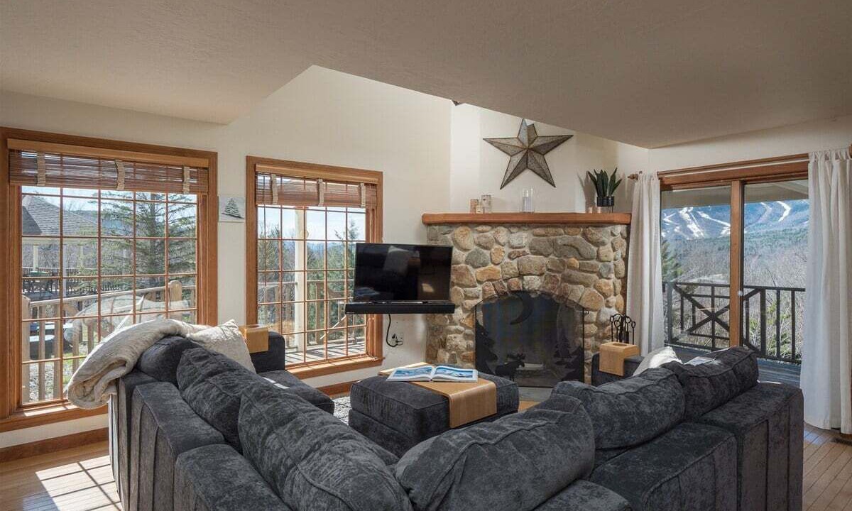 Photo of Livingroom in Sunday River Area