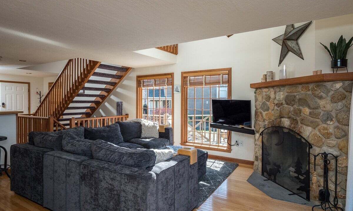 Photo of Livingroom in Sunday River Area