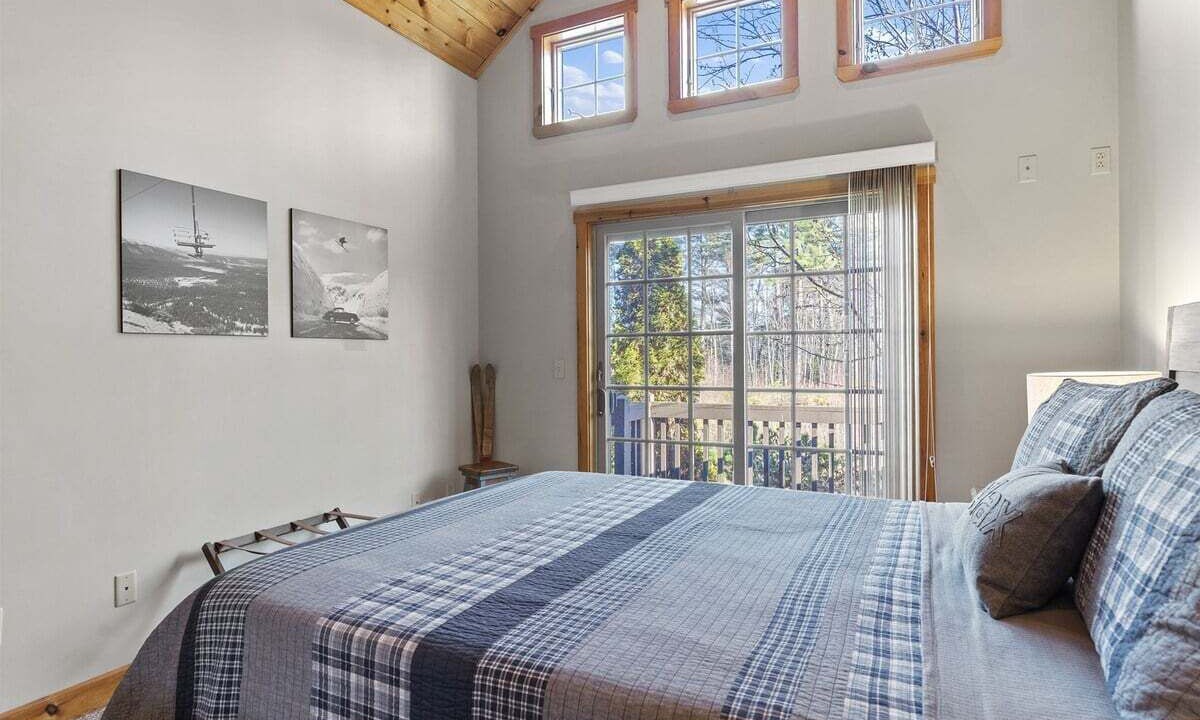 Photo of Bedroom in Bethel