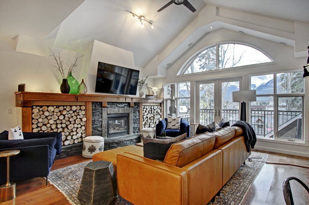 Photo of Livingroom in Town Centre